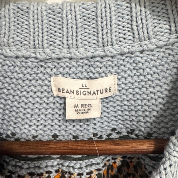 SOLD L.L. Bean Signature Fisherman Crewneck Sweater NWT - Picture 3 of 5